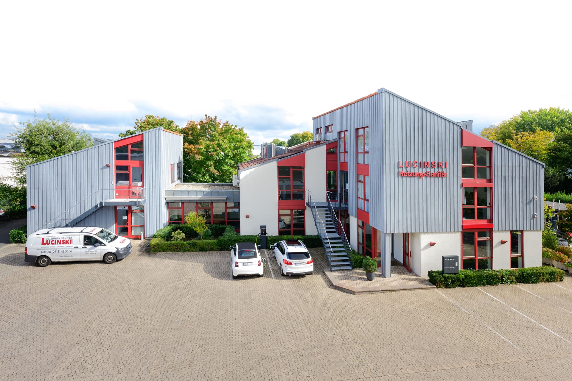 Lucinski Firmengebäude Forsterstraße 100