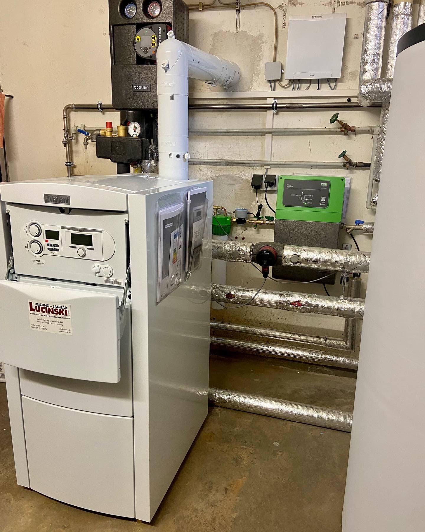 L_E0EC3F0E-C5B0-4B24-B069-8A088DE58FD0